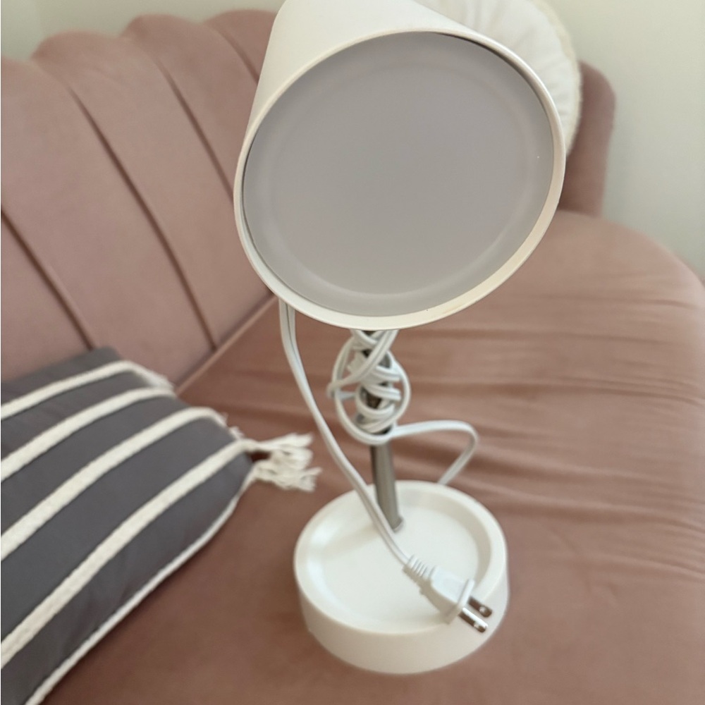 Modern White Table Lamp